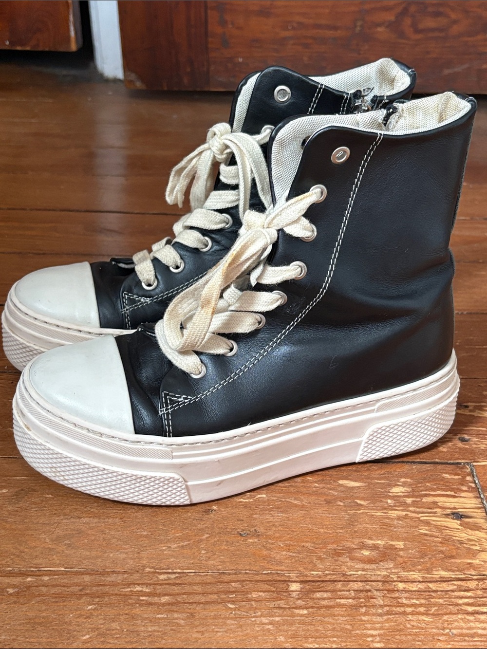 Cristian Zerotre Calipso– Classic Leather Version 10 women’s size 37 US 7